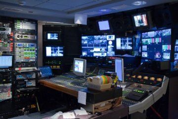 127851-Photo_courtesy_of_George_Thompson_NBC_Universal_360x241.jpg