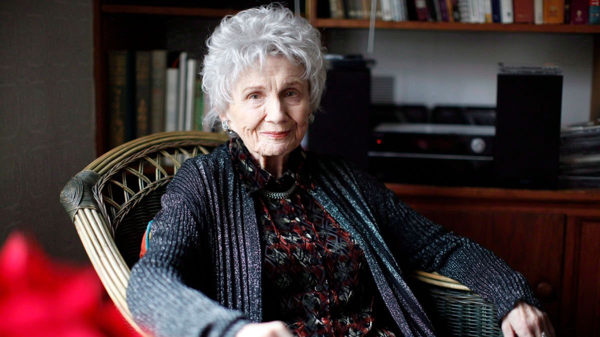 Alice Munro obituary: the short-story writer who was ‘as good as it gets’