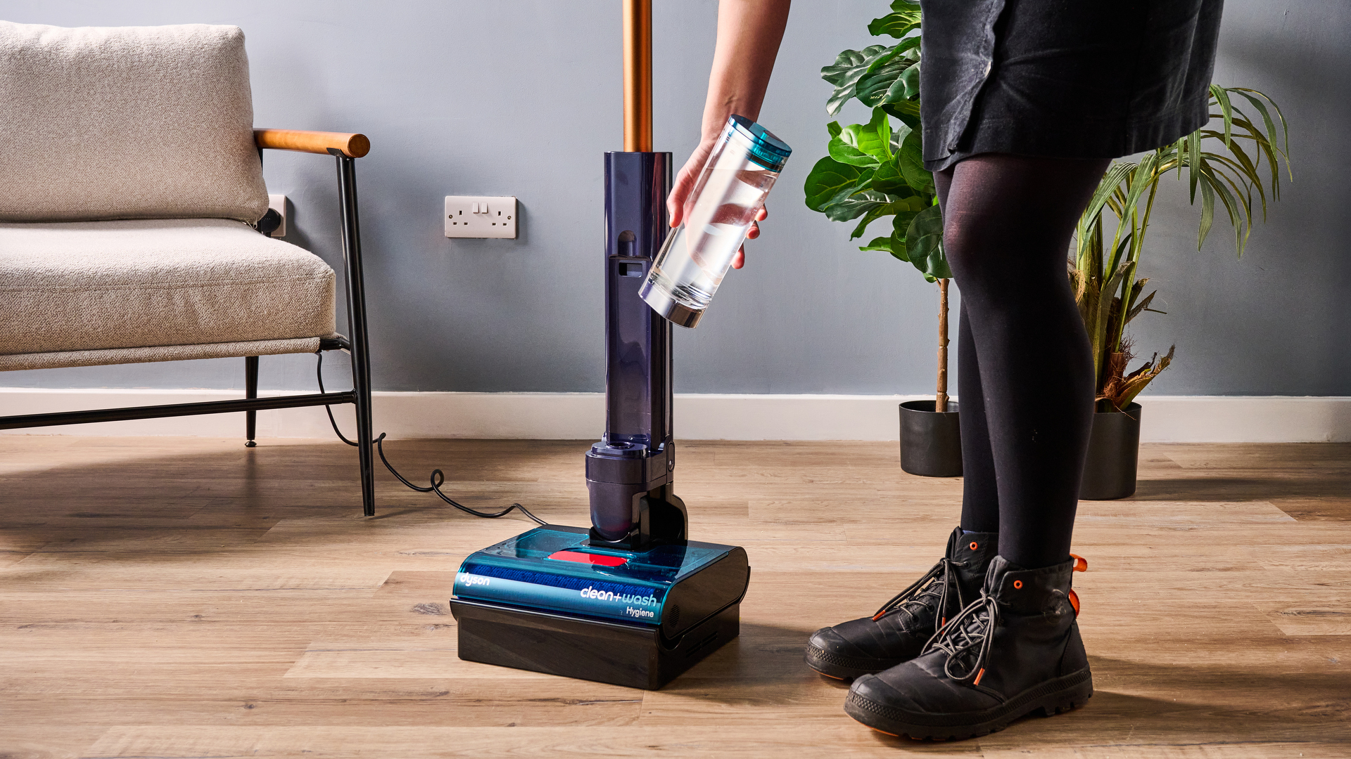 Dyson Clean+Wash Hygiene with clean water tank removed