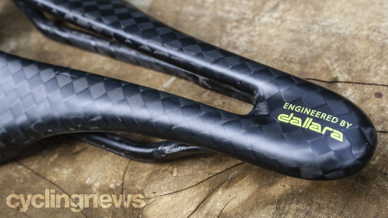 Selle Italia SLR Boost Tekno Superflow saddle