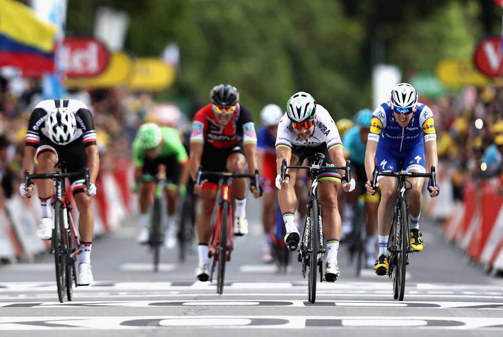 Peter Sagan wins stage 3 of the 2017 Tour de France