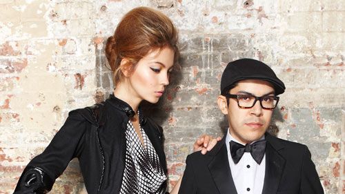 mondo guerra and model