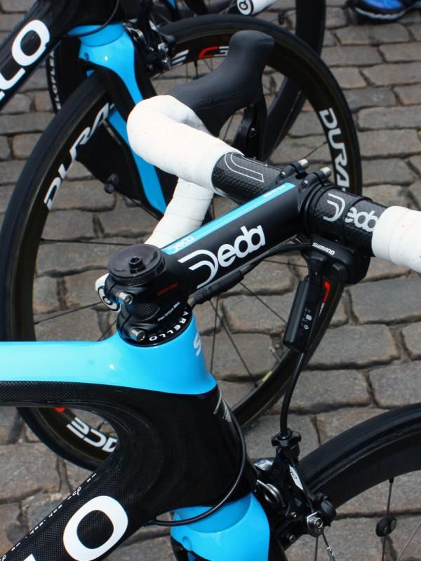 Sky team bikes feature Deda bars and stems.