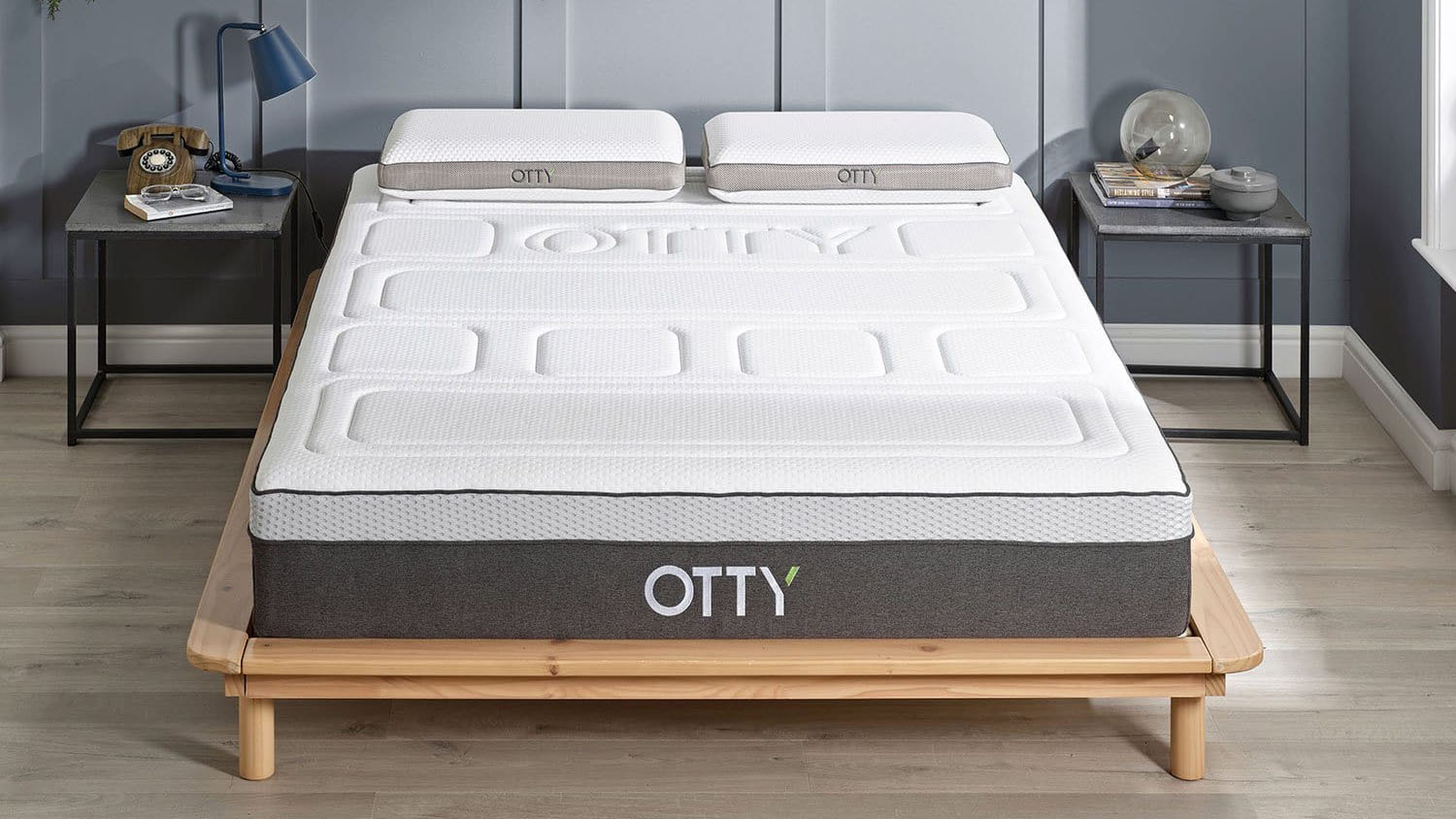 Otty Pure mattress, press shot in a bedroom