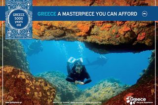 This ad cleverly conveys both the history and modernity of Greece
