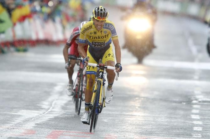 Alberto Contador (Tinkoff-Saxo) bursts for the line