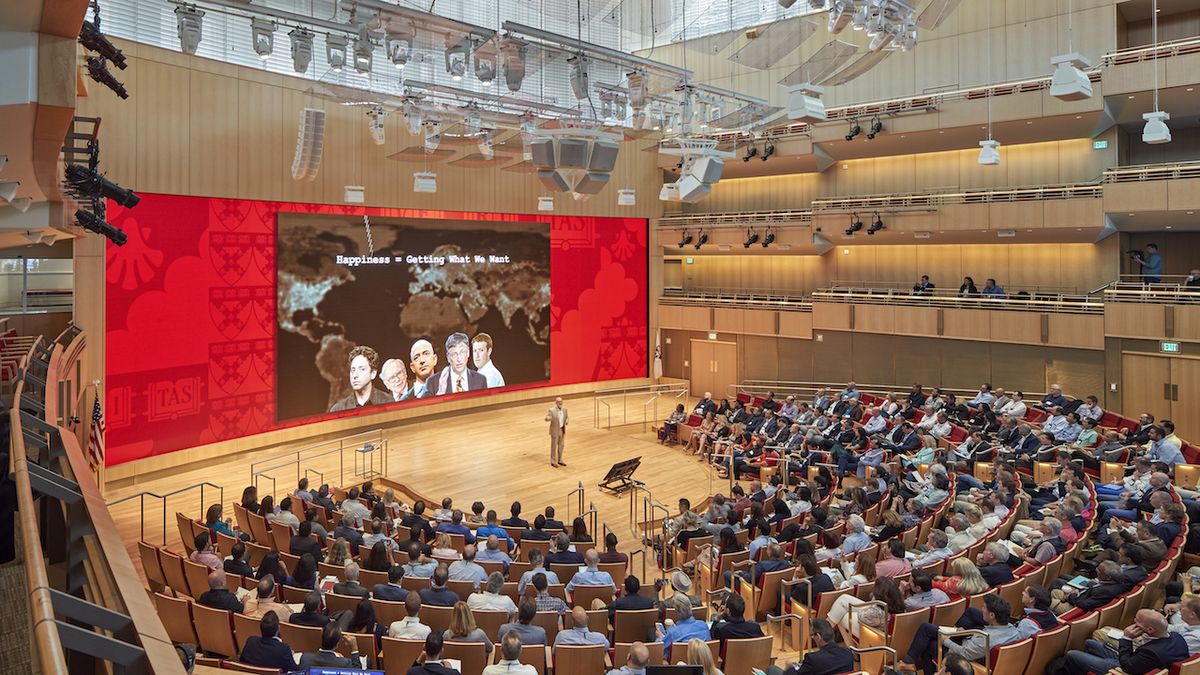 Klarman Hall, Harvard Business School&#039;s new state-of-the-art multipurpose auditorium, features a 61.8-foot-wide 1.9mm SiliconCore LED display.