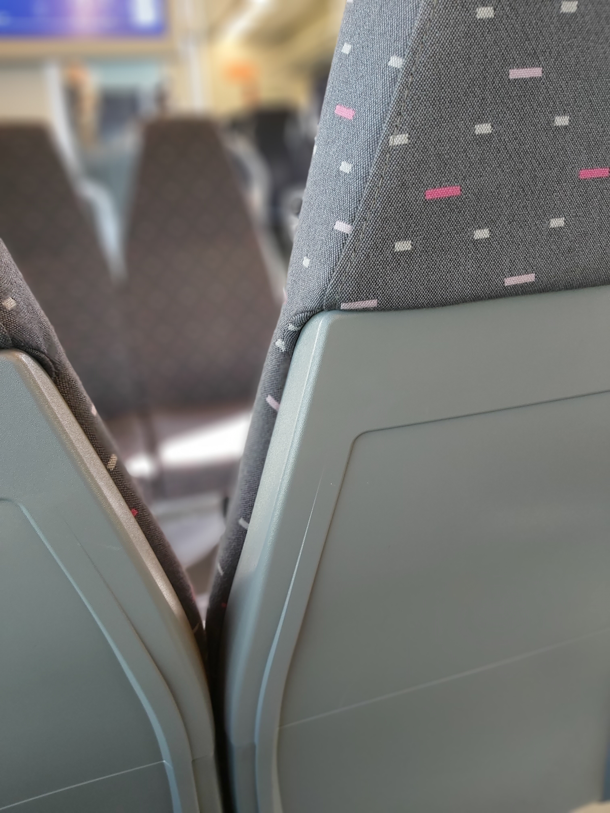 De dieptelens wist de treinstoelen goed te omlijnen en de achtergrond te vervagen