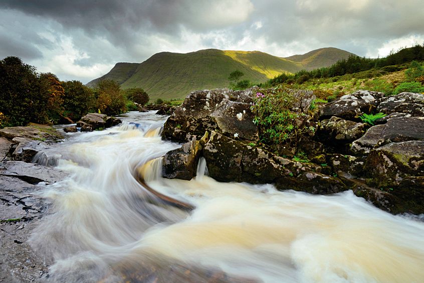 ...while this shot was taken at 1/2 sec and has blurred the water