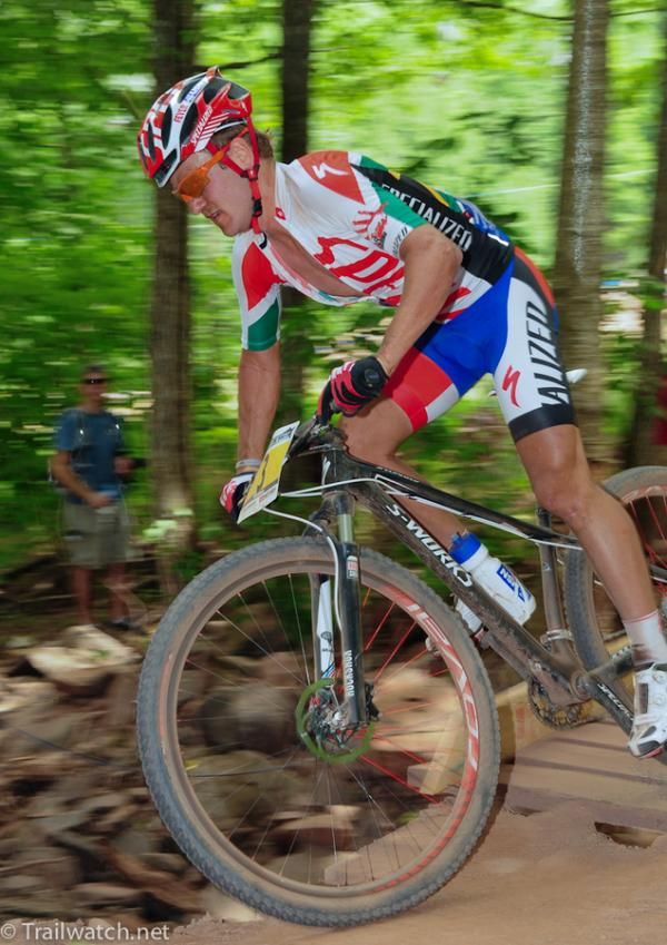 Burry Stander (Specialized) with a small lead on the second lap