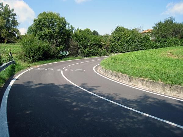 Ronchi comes at 10.66km into the course. It is 3.1km and averages 4.5% gradient