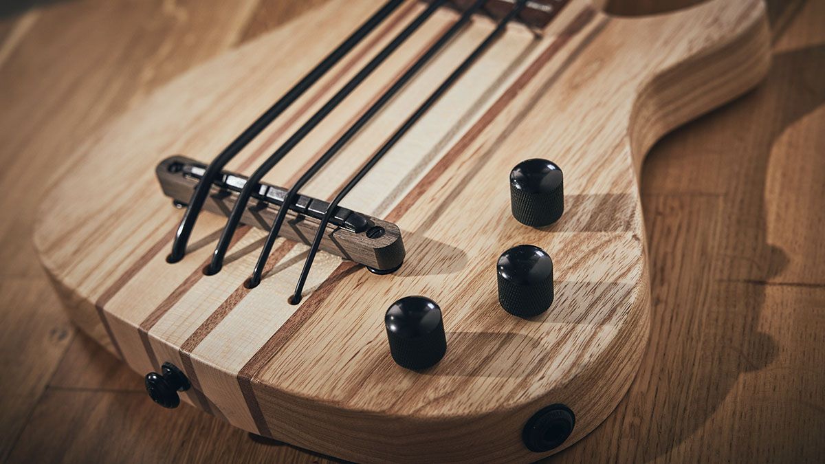 Harley Benton UkeBass OPNT