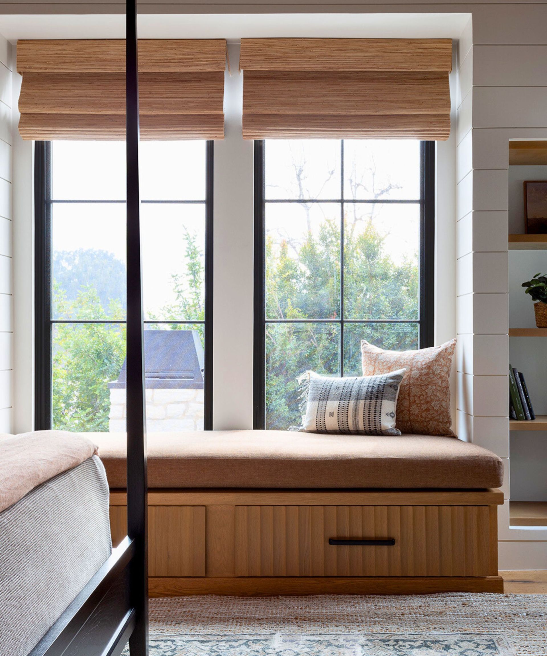 bedroom window seat