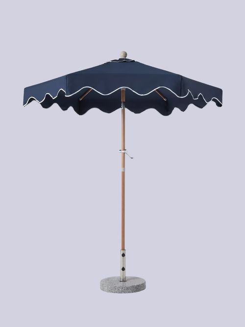 Scallop Wood-Effect Wind-Up Parasol