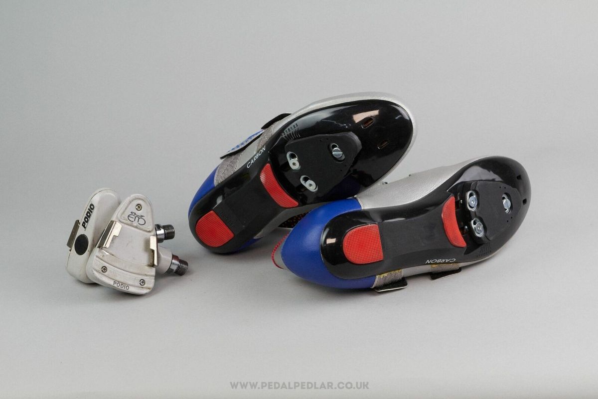 The 1990s Eddy Merckx shoes also have carbon soles