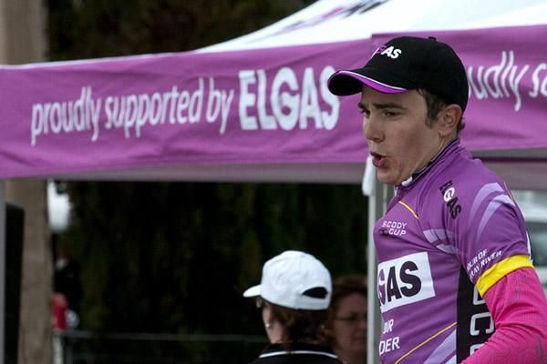 Whoa i thought New Zealand was cold! 2010 Elgas Tour of the Murray River leader after five stages is Kiwi James Williamson (Hyster-Total Rush).