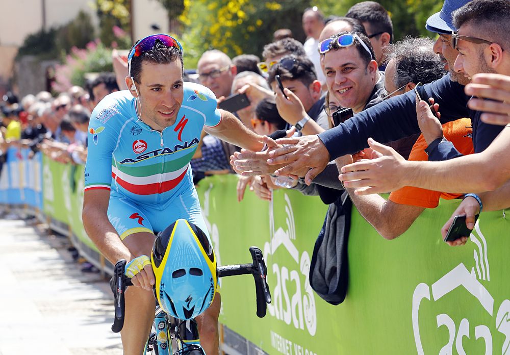 Vincenzo Nibali (Astana) shakes hands with fans at the start of stage 4 of the Giro d'Italia