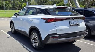 The rear side of the Chery Omoda E5 BX in white