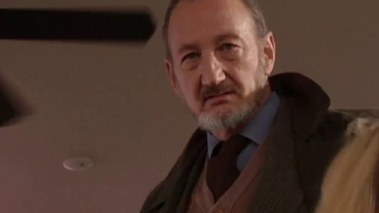 Robert Englund in Behind The Mask: The Rise Of Leslie Vernon