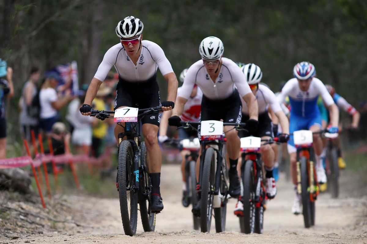 Ben Oliver leading the New Zealand trio at the start of the race
