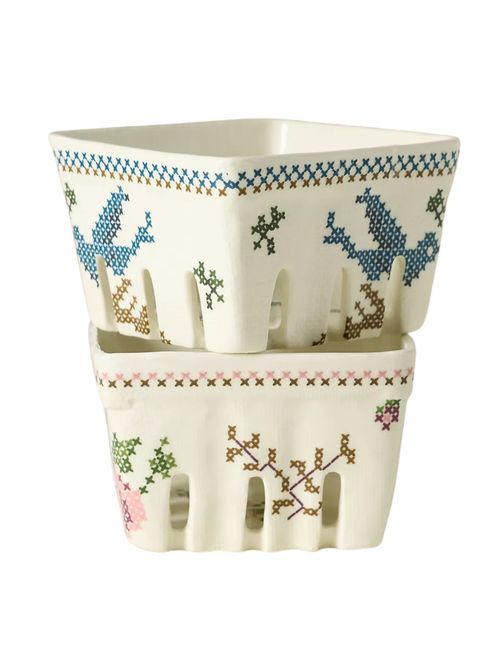 Harmonie Stoneware Berry Basket