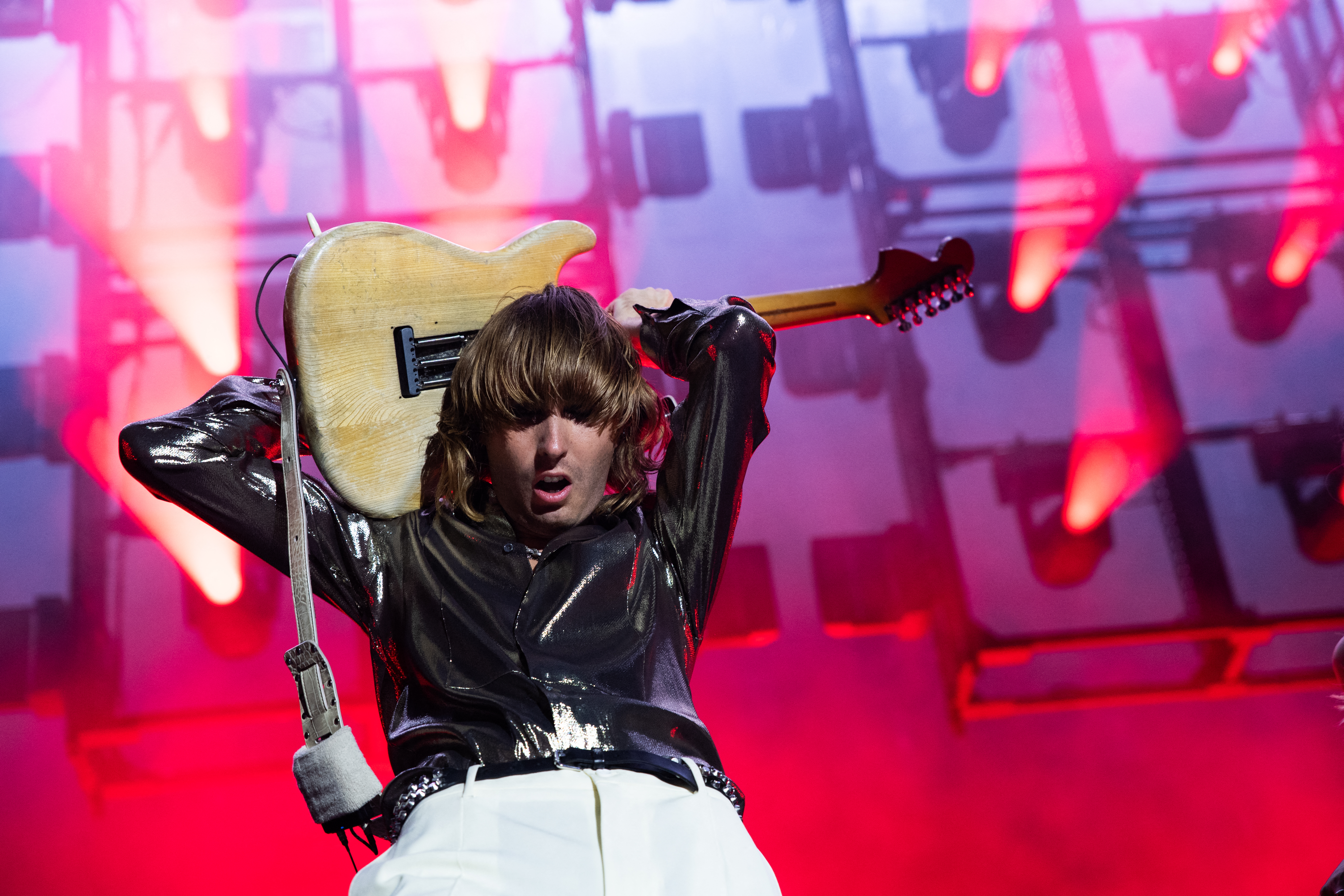 Italian guitarist Thomas Raggi from the rock band Maneskin performs on stage during the 20th edition of the Rock en Seine music festival, in Saint-Cloud, outside Paris, on August 22, 2024. (Photo by Anna KURTH / AFP) / -- IMAGE RESTRICTED TO EDITORIAL USE - STRICTLY NO COMMERCIAL USE --