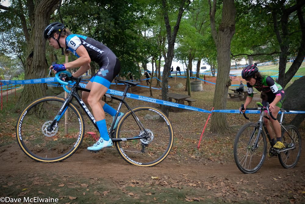 Regina Legge (Trek) racing to a sixth place finish