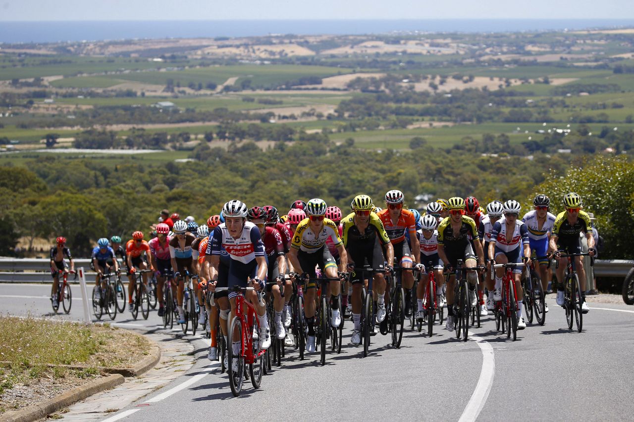 Tour Down Under peloton
