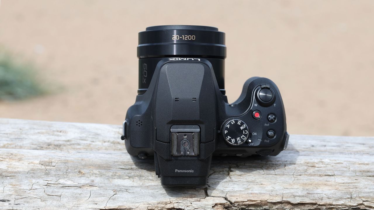 Panasonic Lumix FZ80D/FZ82D