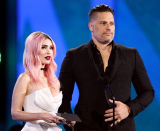 Megan Fox and Joe Manganiello present an award at the 2024 People's Choice Awards.