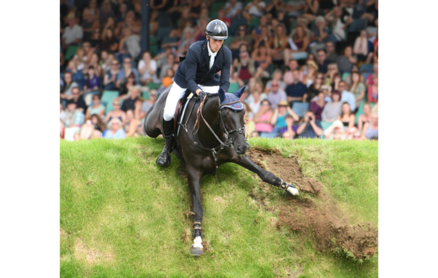 GRAHAM GILLESPIE D ALBA R 15