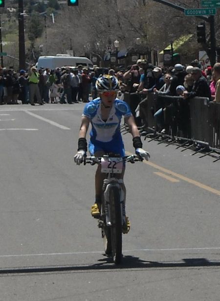 Catherine Pendrel (Luna) comes across the line in second.