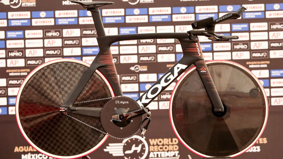 Jeffrey Hoogland bike check The world record breaking Koga track bike Cyclingnews