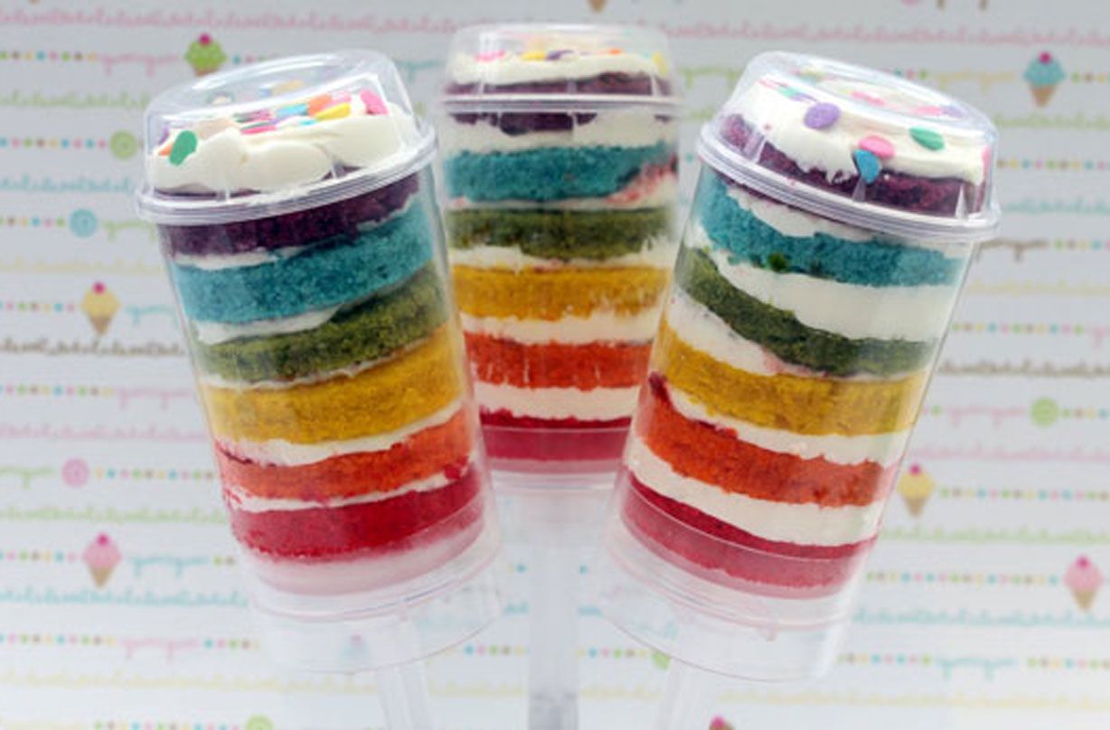 Rainbow cake push-ups