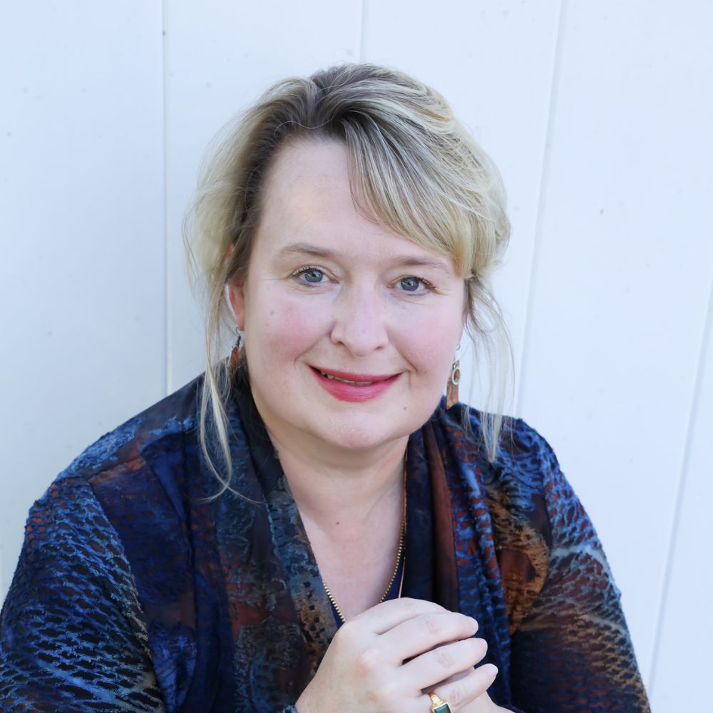A headshot of Carmen Turner-Schott