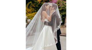 Annabel Schwartz and Felipe Gontijo de Araujo wedding