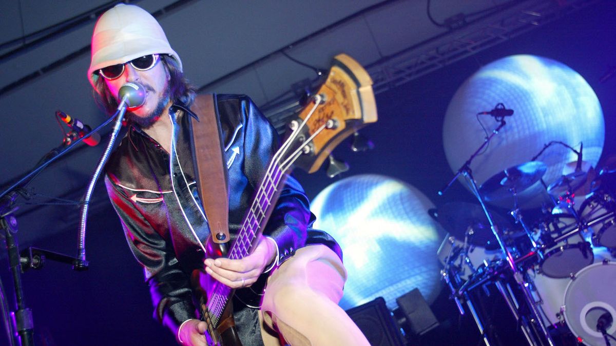 Les Claypool of Primus performs on the opening night of their &quot;Tour De Fromage&quot;. Photo by J. Shearer/WireImage)