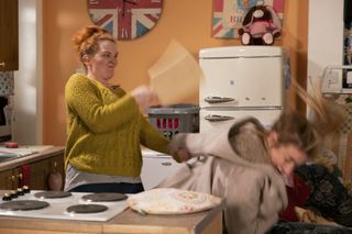 Coronation Street spoilers: Fiz Stape kills Jade in final showdown?