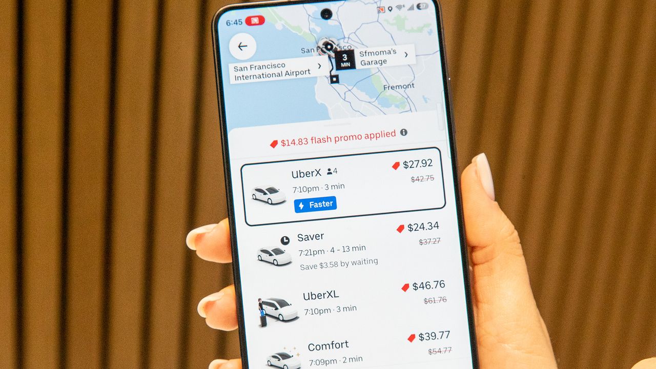 Automating tasks with Bixby and Gemini on a Samsung Galaxy S26 Ultra