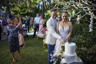 Tori Morgan and Christian Green marry in Home and Away