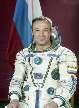 Gennadi Manakov, commander of the Soyuz TM-10 and Soyuz TM-16 missions to the Mir space station, died Thursday, Sept. 26, 2019 at the age of 69.