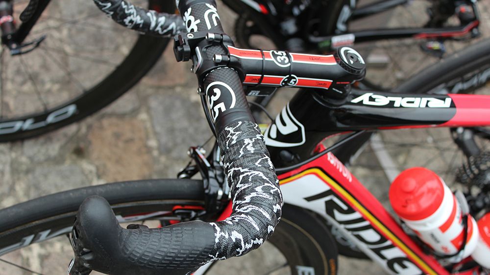 Everything about Andre Greipel and his gear is big, including the 35mm Deda bars