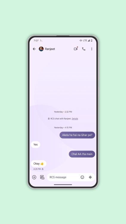 Google Messages customization option for changing chat wallpaper