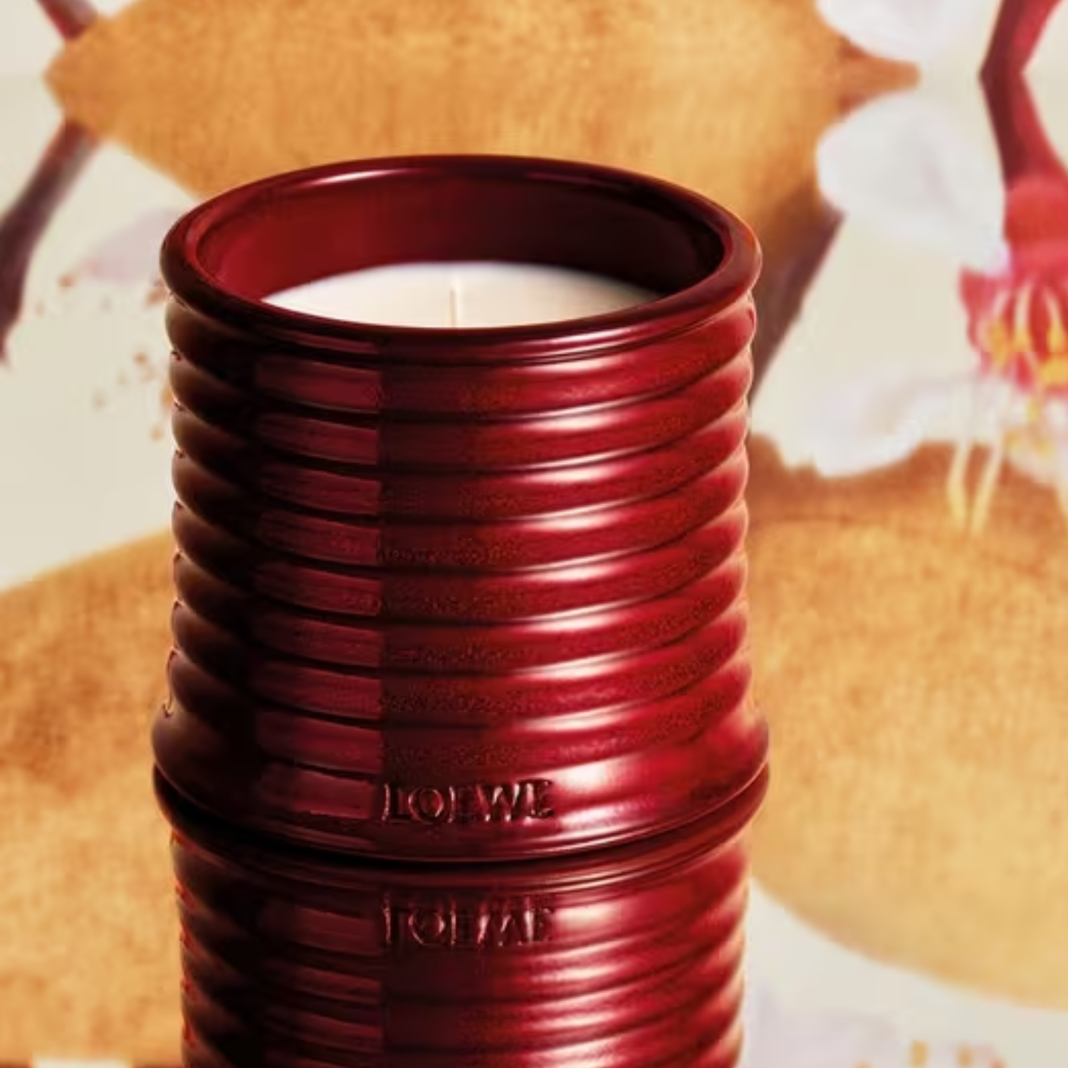 A red ridged candle