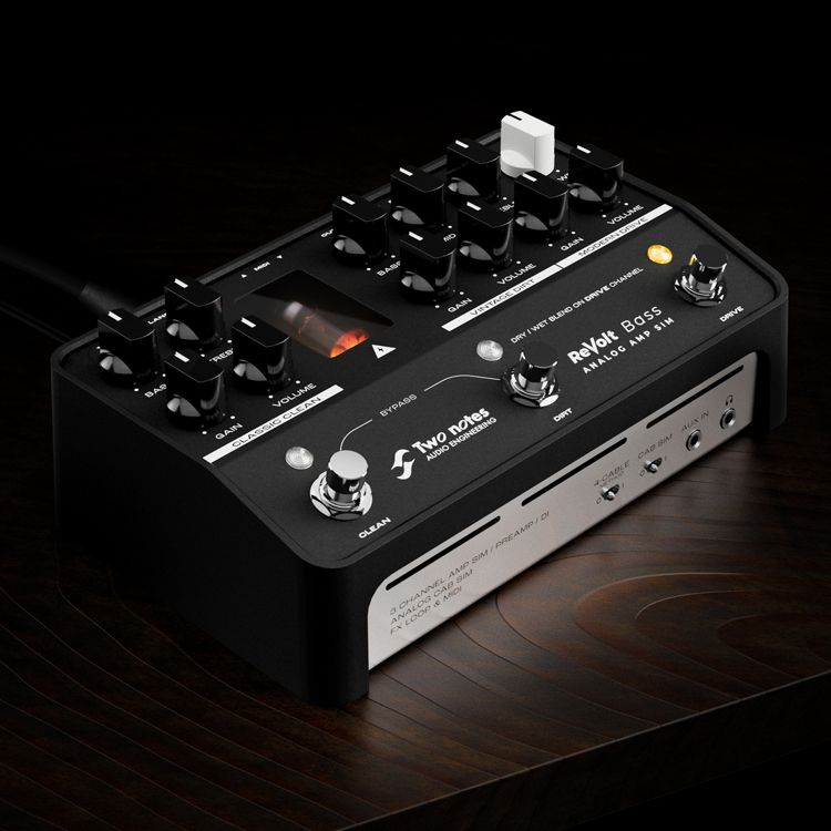 Two Notes Audio Engineering ReVolt amp simulator