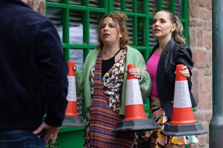 Zara Morgan and Cindy Cunningham in Hollyoaks.