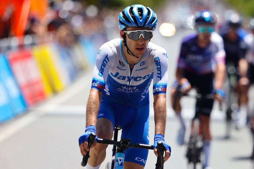 Simon Yates mène Jaiko-Alola dans le Tour de France après une approche différente