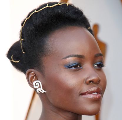 red carpet beauty lupita