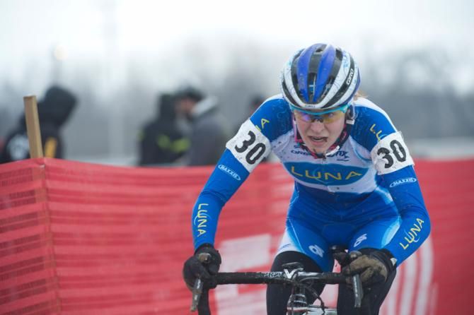Luna's other rider, Maghalie Rochette, had the same ice problem in her pedals and fell back to the field