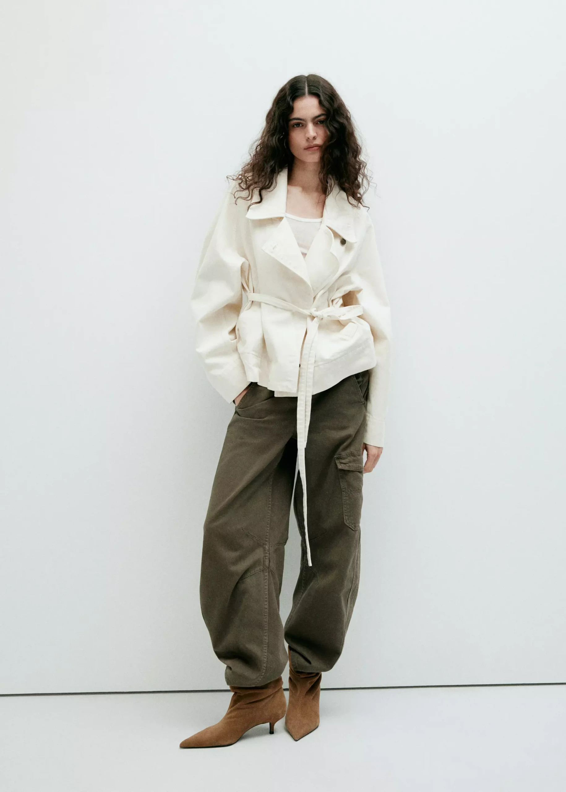 Mid-Rise Cargo Jeans - Women | Mango United Kingdom